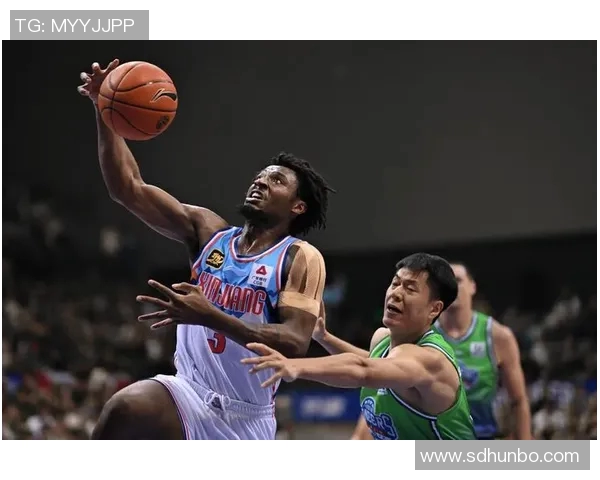 广州篮球队在奥运会积分榜中以52分稳居第一名引发关注